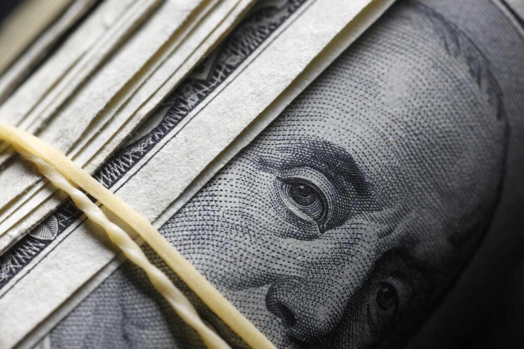 BuildingWealthandSavingMoney 56d2ae655f9b5879cc888593