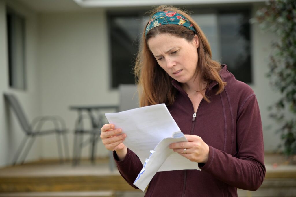 CanaHomeEquityLoanEnterForeclosure 8f8bcdaf7418472d92ace14057730f9c