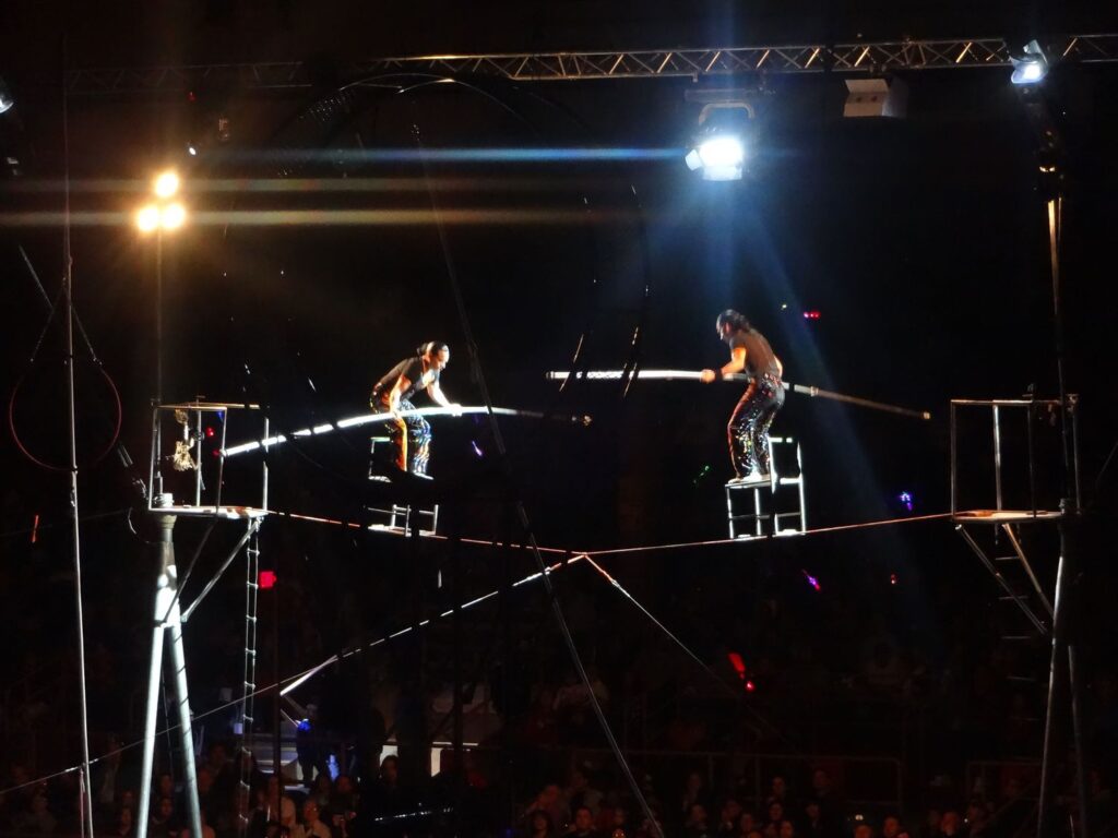 Circus9 569fe31f5f9b58eba4adcb9a