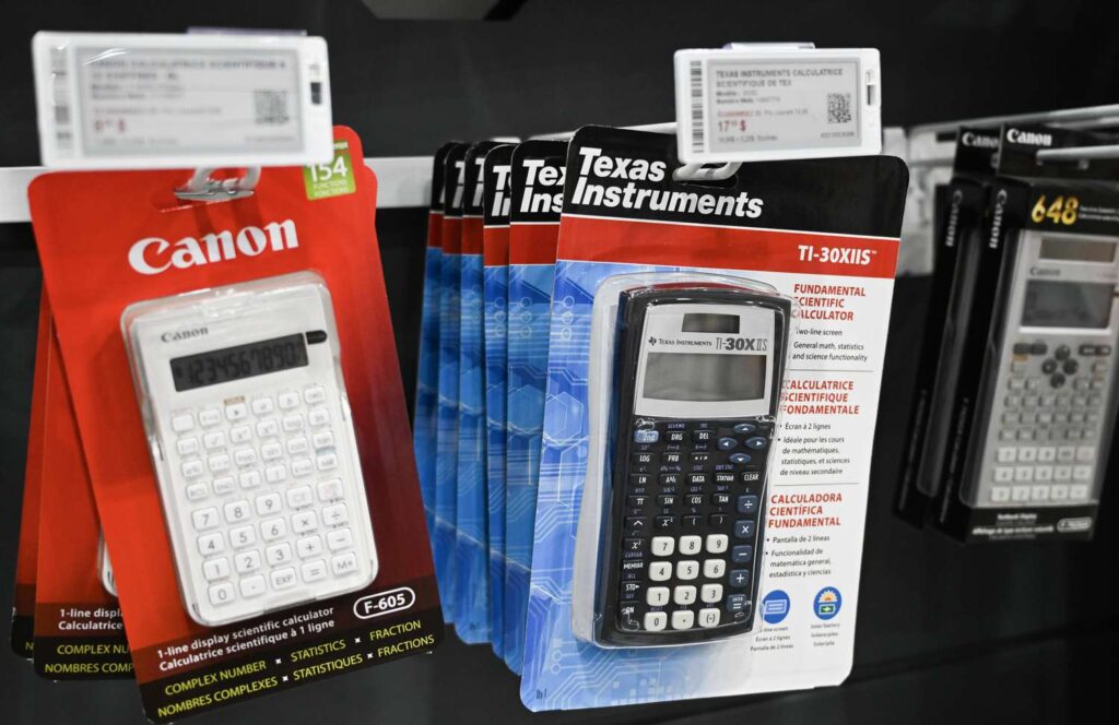 Gains et pertes du S&P 500 aujourd’hui : Texas Instruments chute après de faibles prévisions de bénéfices GettyImages 1947610479 12f3ef3c648e4bc4beb1fbe7f45d7b80