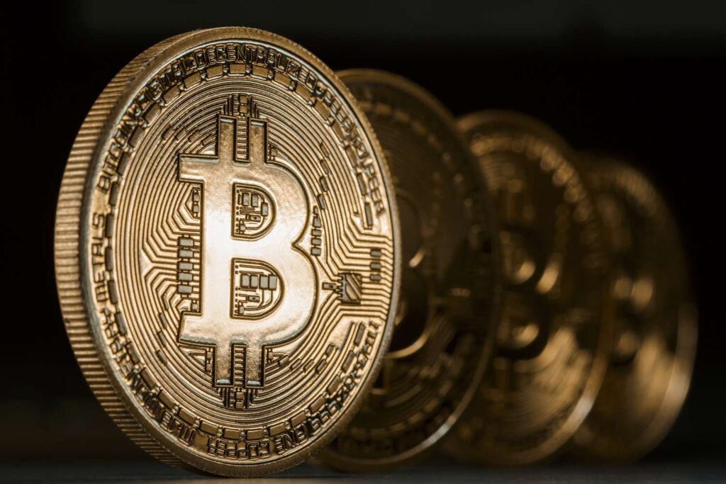 Bitcoin atteint un record, les actions liées à la crypto-monnaie montent en flèche alors que Trump se prépare à remporter la Maison Blanche GettyImages 453930217 42848c04ff58410d952e1a5b65a00929