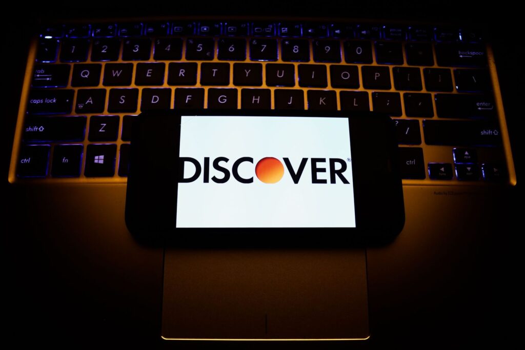 INV DiscoverCard GettyImages 1236942907 25427c0a4133475cacb18b6aca9564bc