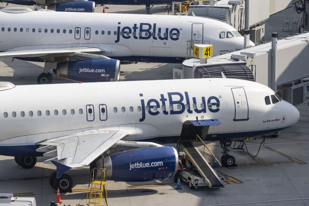 INV JetBlueJets GettyImages 1258433397 1372b82c66dd4dca917c61b7dfab826e