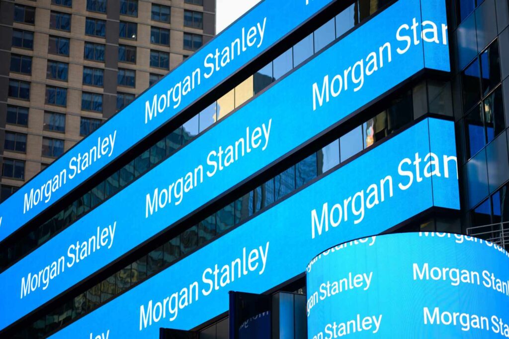 INV MorganStanleySigns GettyImages 1234662451 08835ff316314db7861d44d8a05d417b