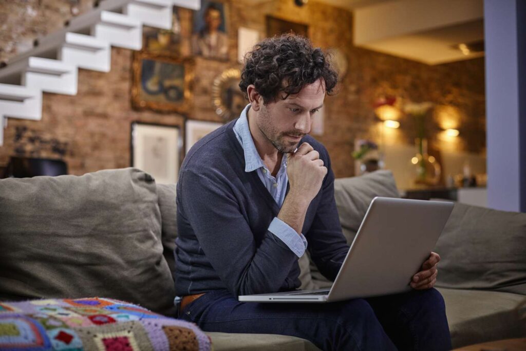 OliverRossi 8935c2bff3aa43e8b8cfb74971b0ed75