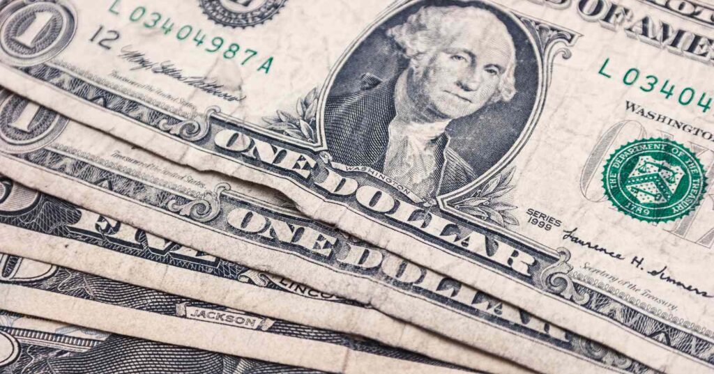 close up of us paper currency 769808095 2dc482029d594ab587ff713a94678d01