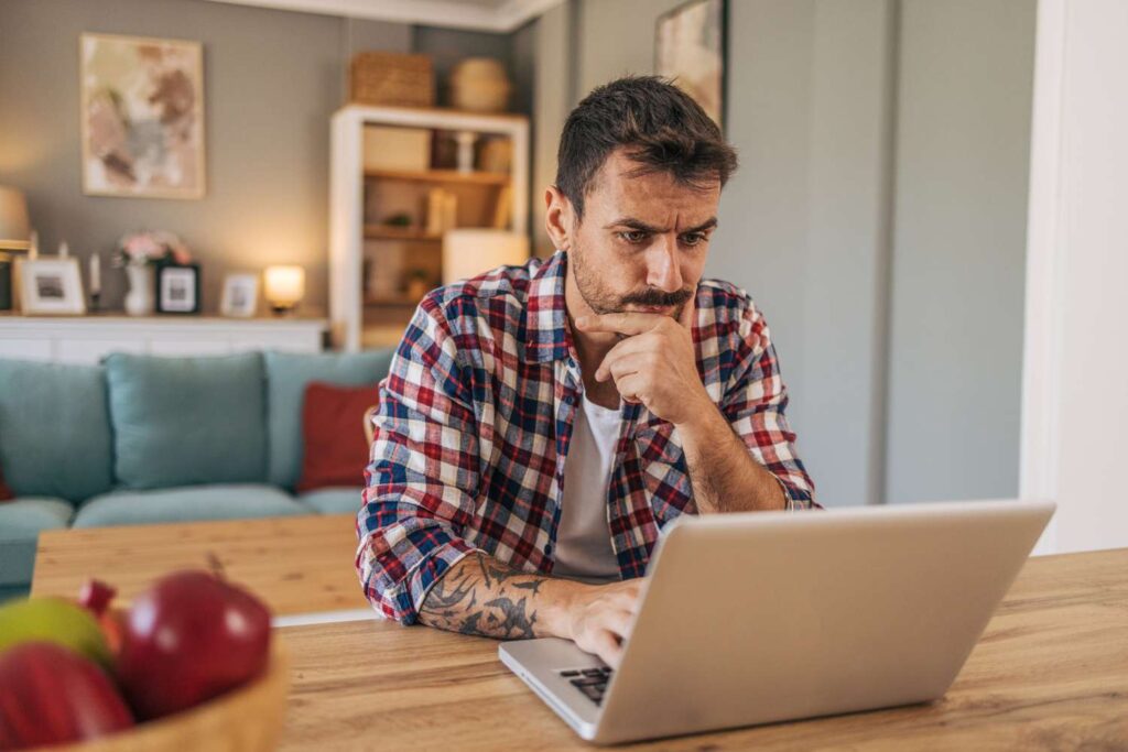 Il est possible que la Fed réduise ses taux d’intérêt la semaine prochaine : 3 mesures intelligentes pour protéger votre épargne fedmon miloradkravic 6e045cd41c814369b549b583f3579a3f