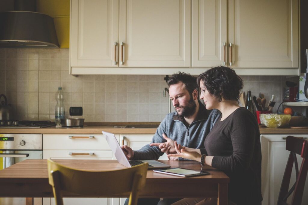 refinancingmortgagewithbadcredit 84f3bf23cb6c43328f5fb7e613b86fa8