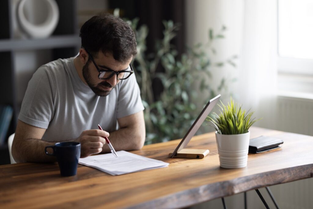 reviewfinancials 1825201c50244081bbfb463cf31b9f0a