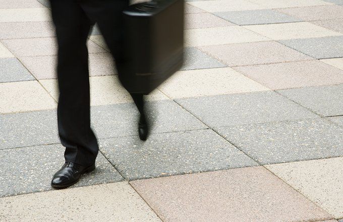 Robert Duggan : L’histoire d’un milliardaire à succès dans les affaires et la charité