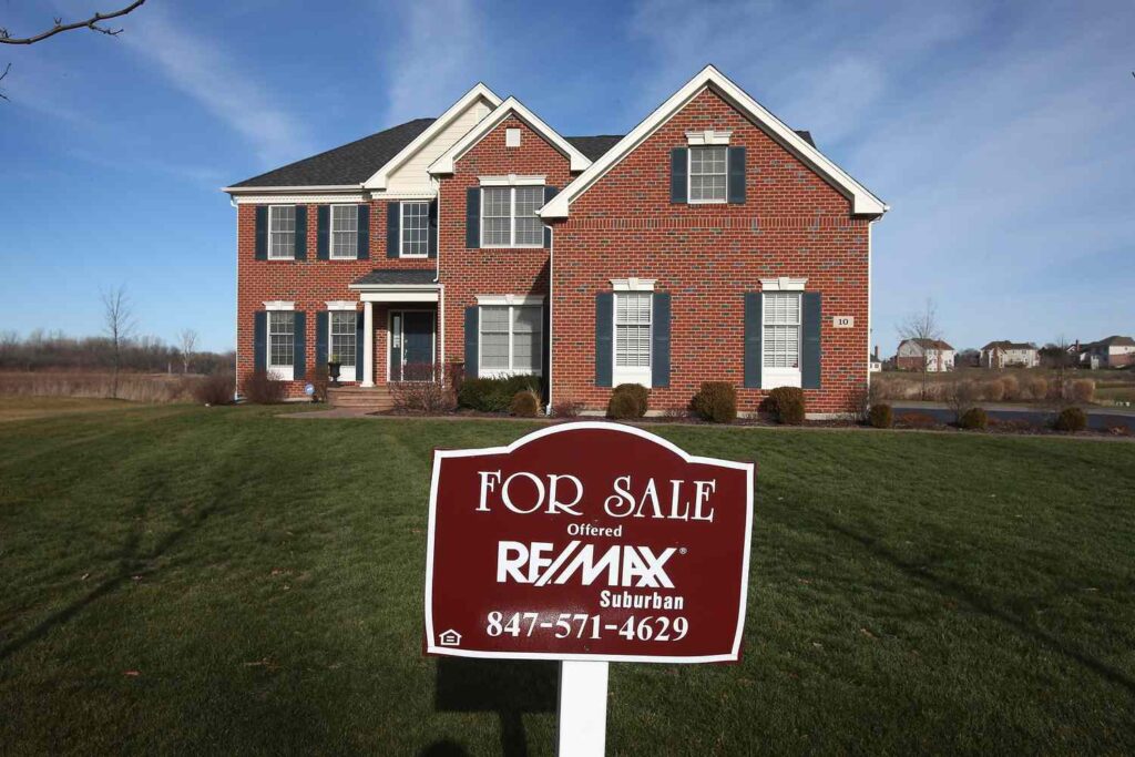 toll brothers reports strong quarterly earnings 157556501 2e3a706708ec45a286758b2559bbcccb