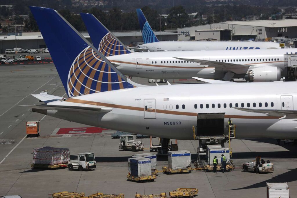 united airlines to send layoff warnings to half of its employees 1255062697 6fb32121abe7490d84e0e3d2